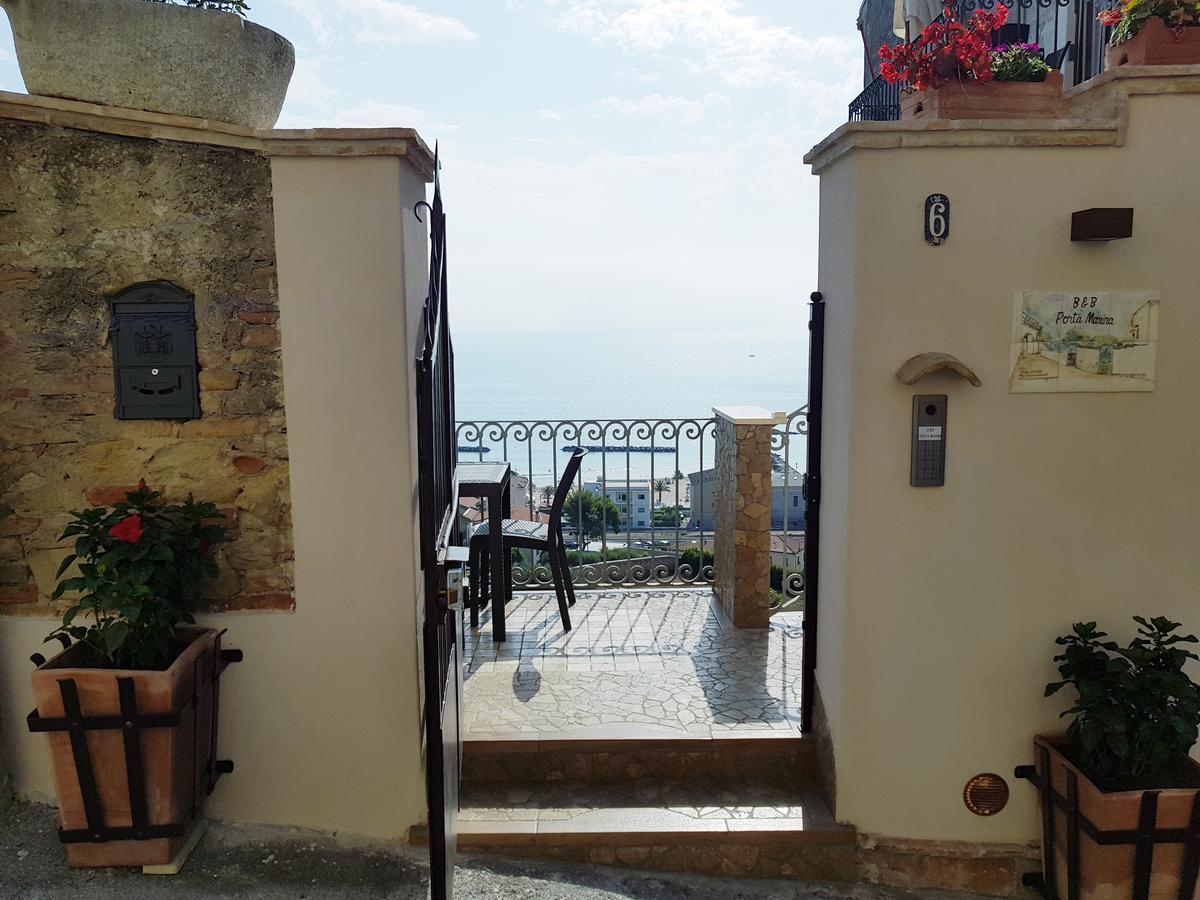 B&B Porta Marina 그로타마레 외부 사진